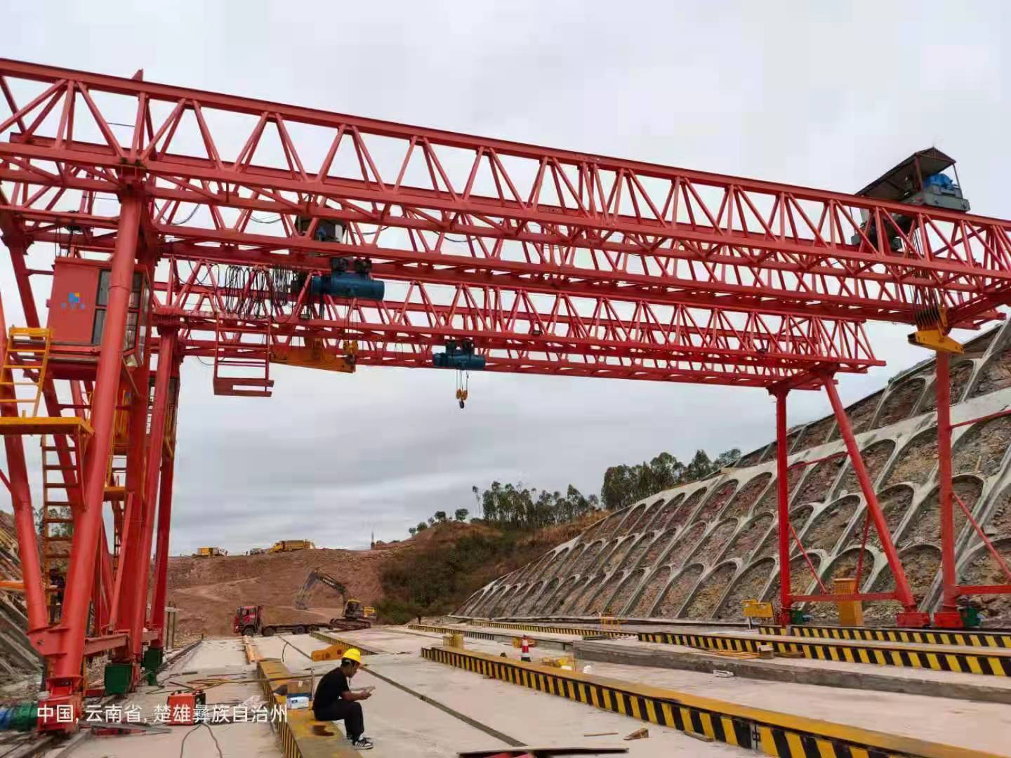 云南九建MG80/10T-24M、MH10T-24M龍門吊